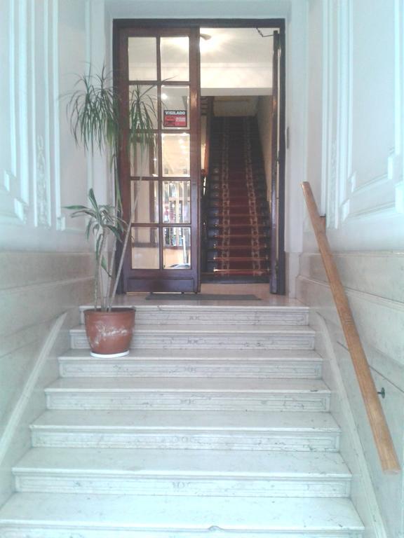 Mari Plaza Hotel Buenos Aires Zewnętrze zdjęcie