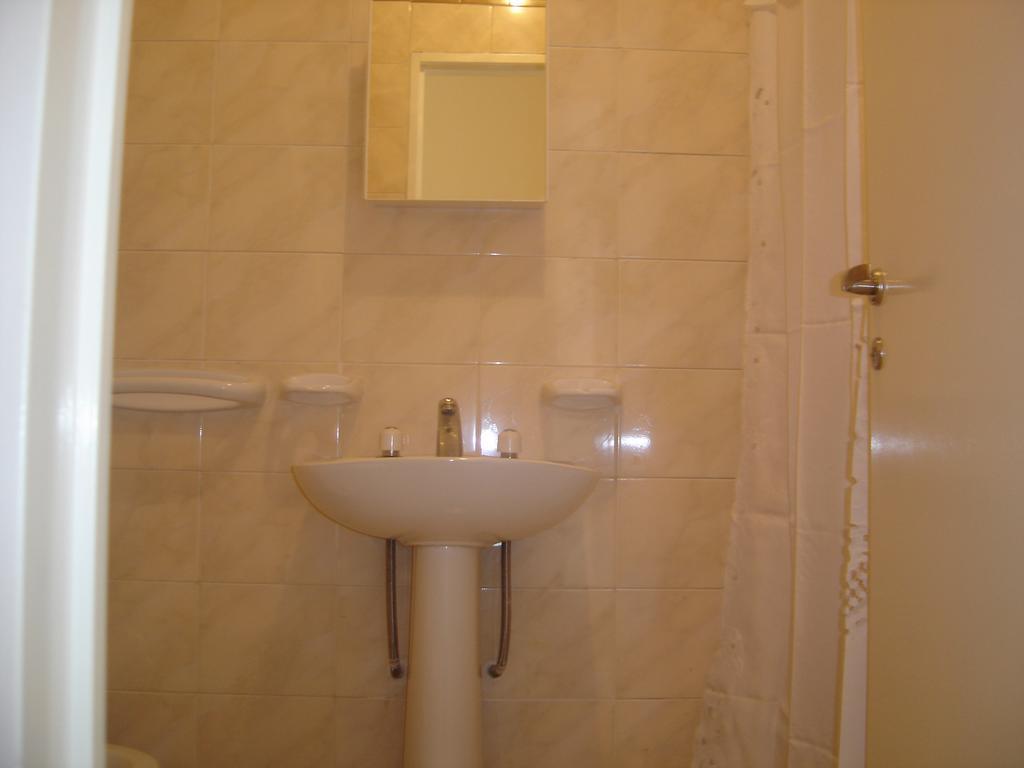 Mari Plaza Hotel Buenos Aires Zewnętrze zdjęcie