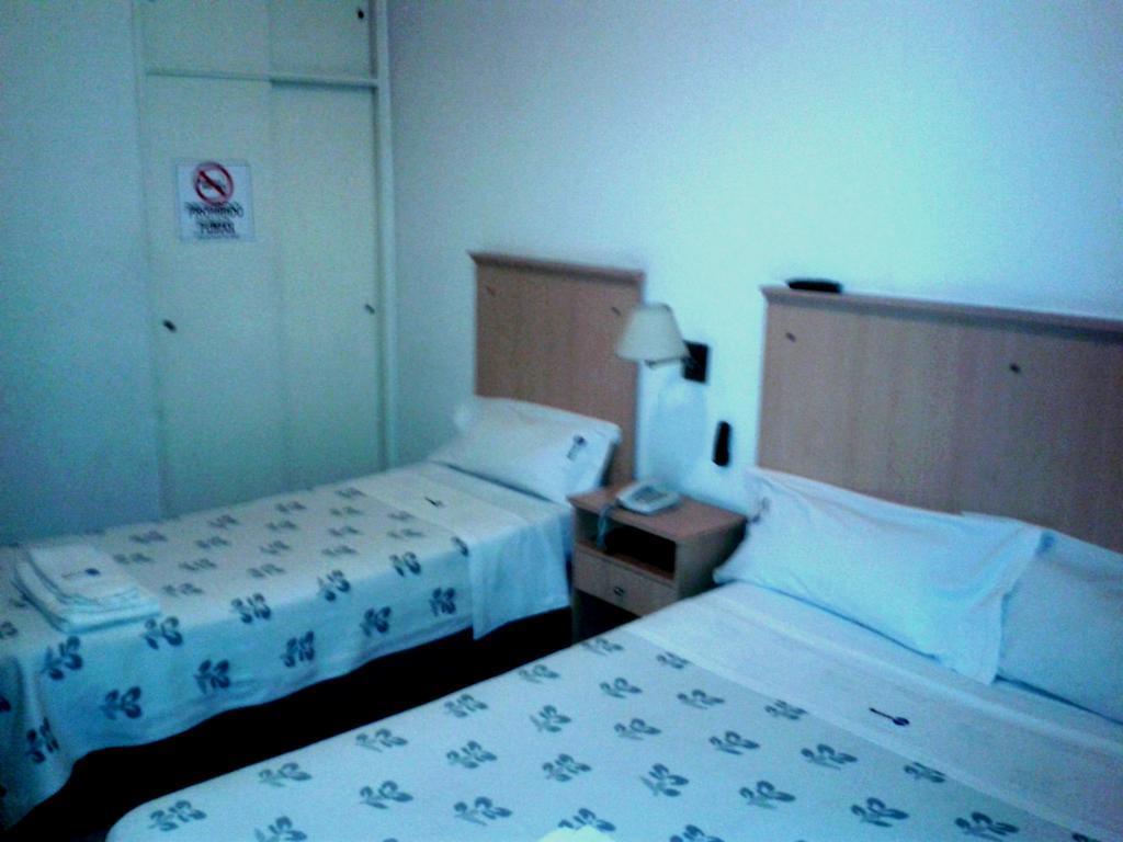 Mari Plaza Hotel Buenos Aires Zewnętrze zdjęcie